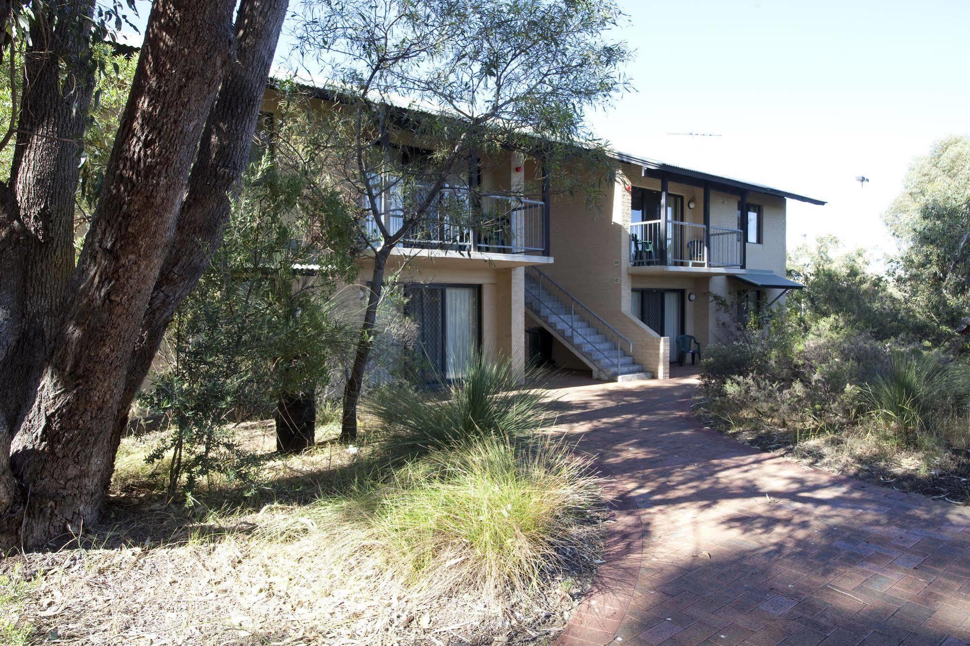 Ecu Joondalup Hostel Perth Ngoại thất bức ảnh